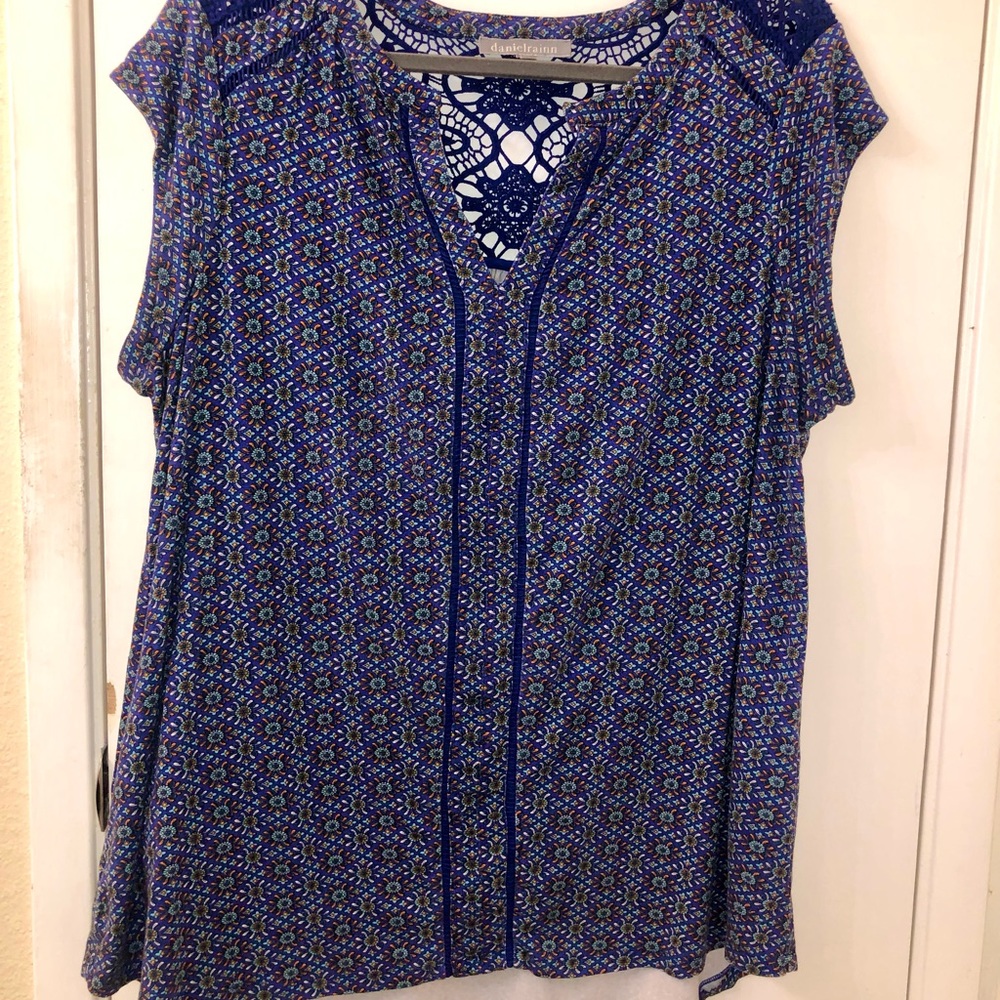 Plus size blouse
